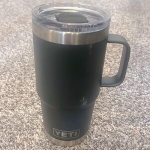 20 oz YETI coffee mug